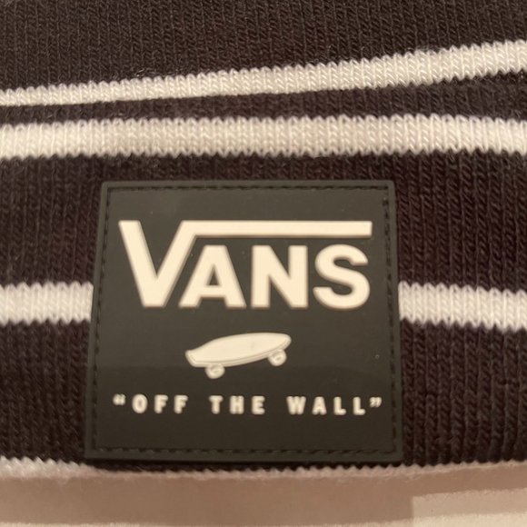 NWT Vans Off The Wall Women's Breakin Curfew Black Striped Beanie Onesize - Picture 4 of 10